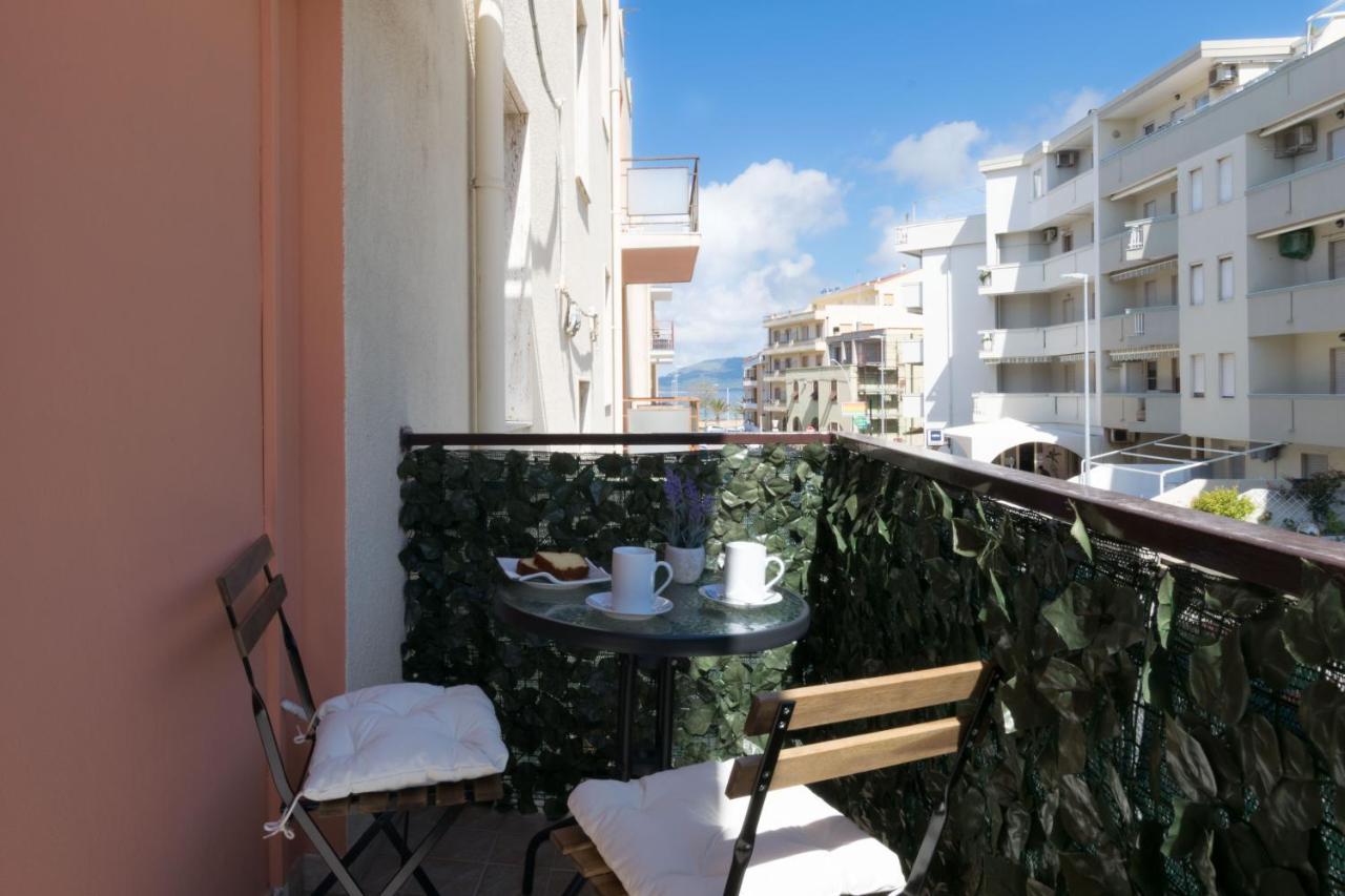 Passi Alterni Apartments Alghero Exterior photo